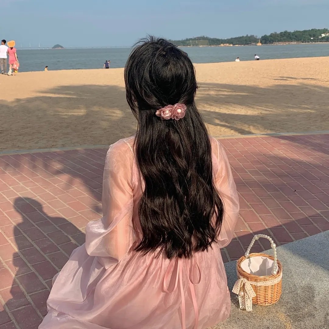 红。白。蓝